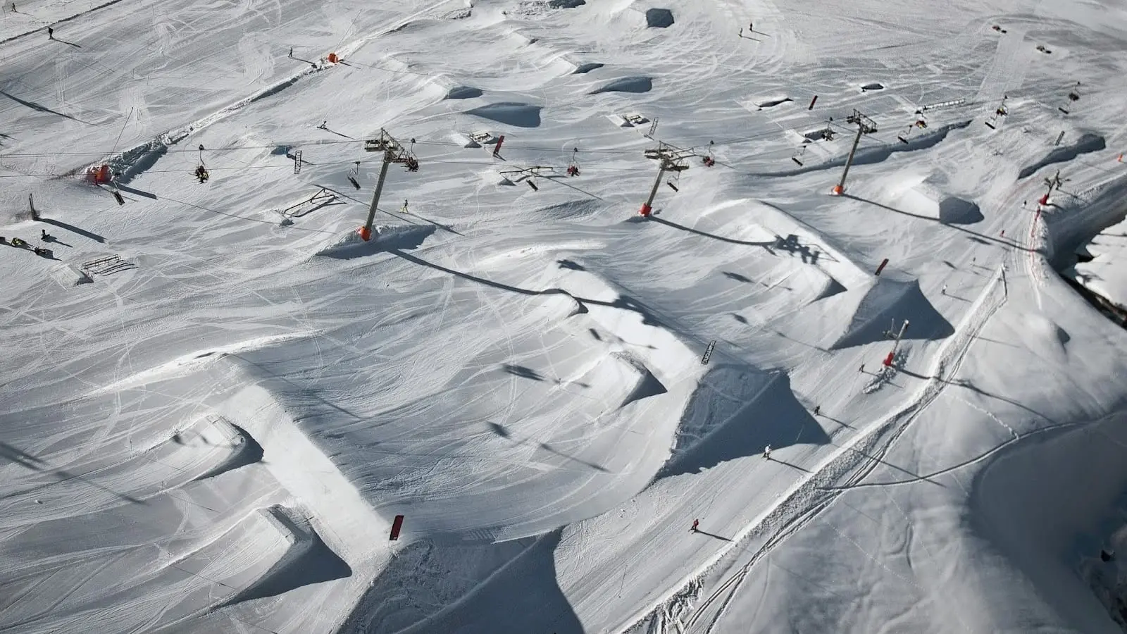 フランスの家族向けski-in/ski-outリゾートと宿泊施設