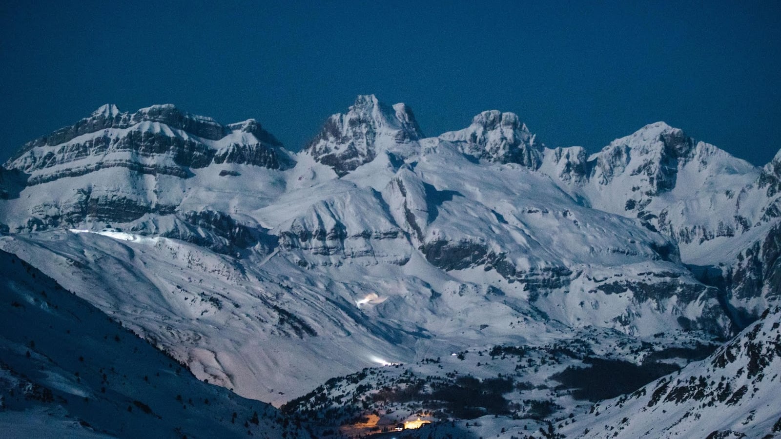 Candanchú, Pirenei spagnoli