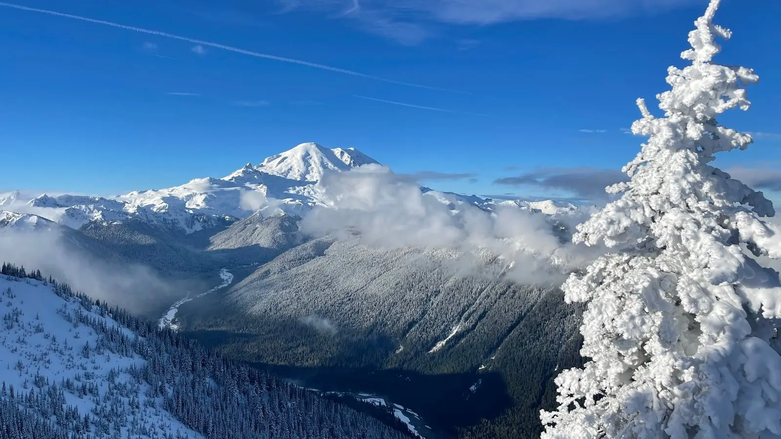 Crystal Mountain, 喀斯喀特山脈