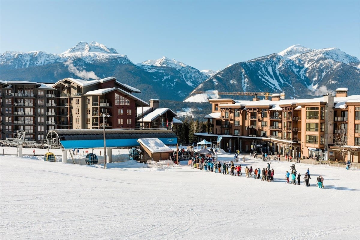 Revelstoke, Intérieur de la Colombie-Britannique