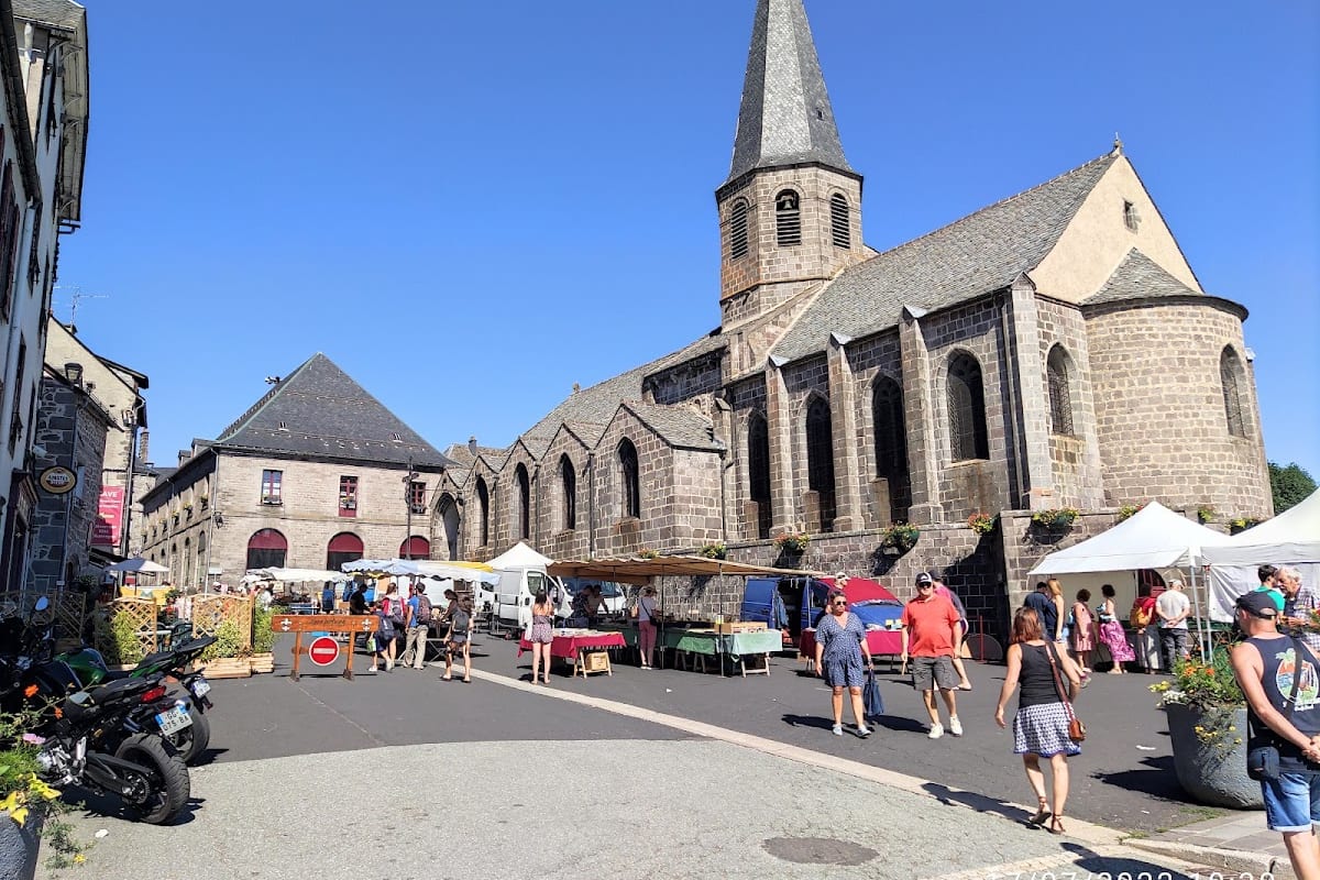 Super-Besse, Macizo Central