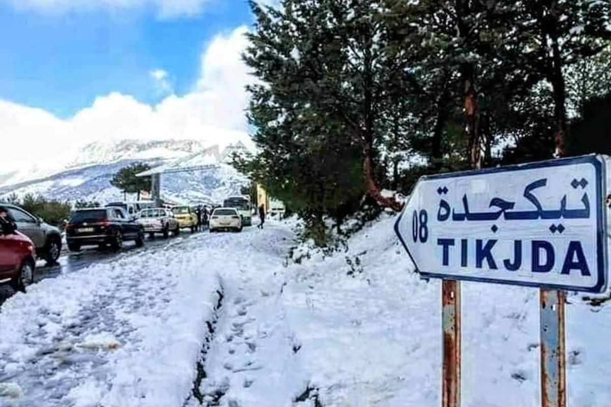 Tikjda, Monti algerini