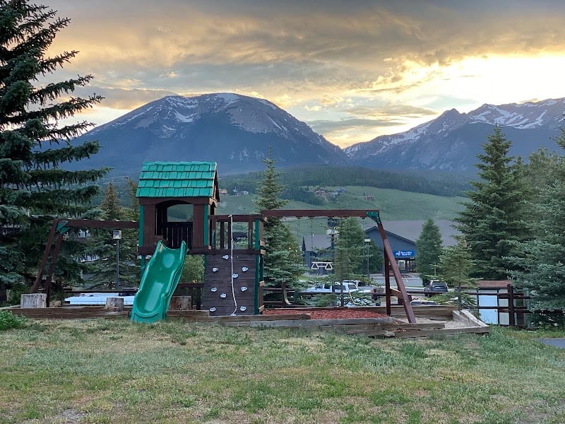 Dillon Inn