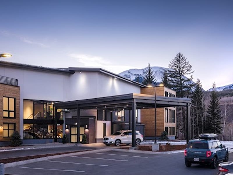 The Block Hotel & Commons