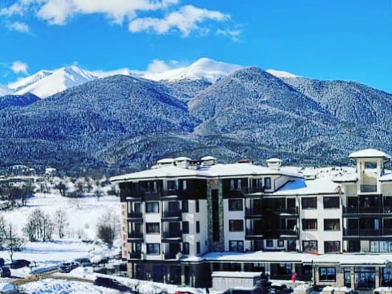 St George Ski and Holiday Hotel
