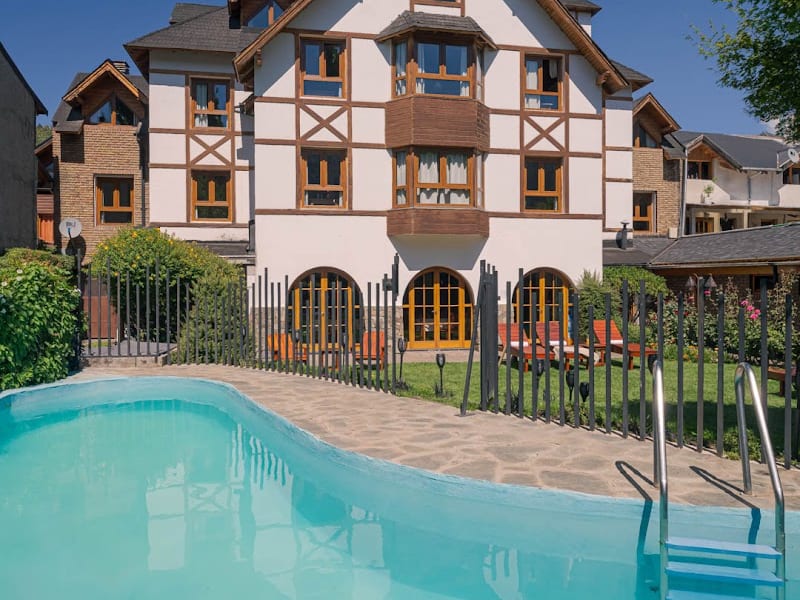 Le Chatelet Hotel