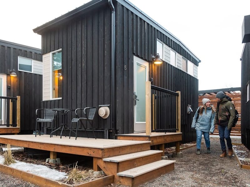 Snow Valley Lodging