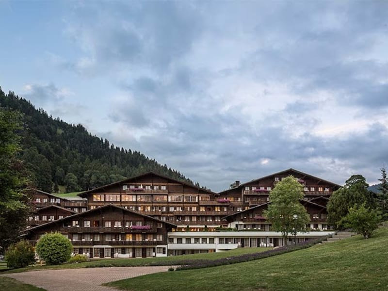 HUUS Gstaad Hotel