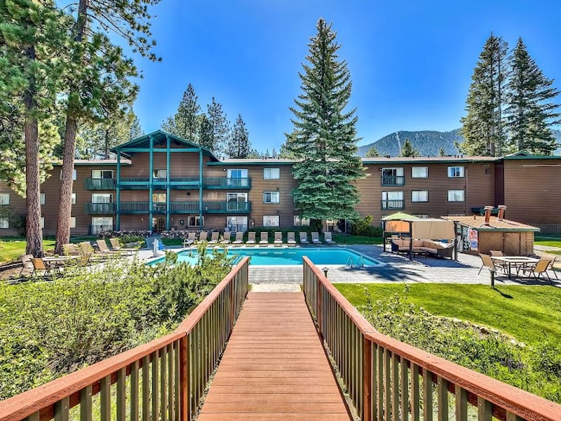 Forest Suites Resort