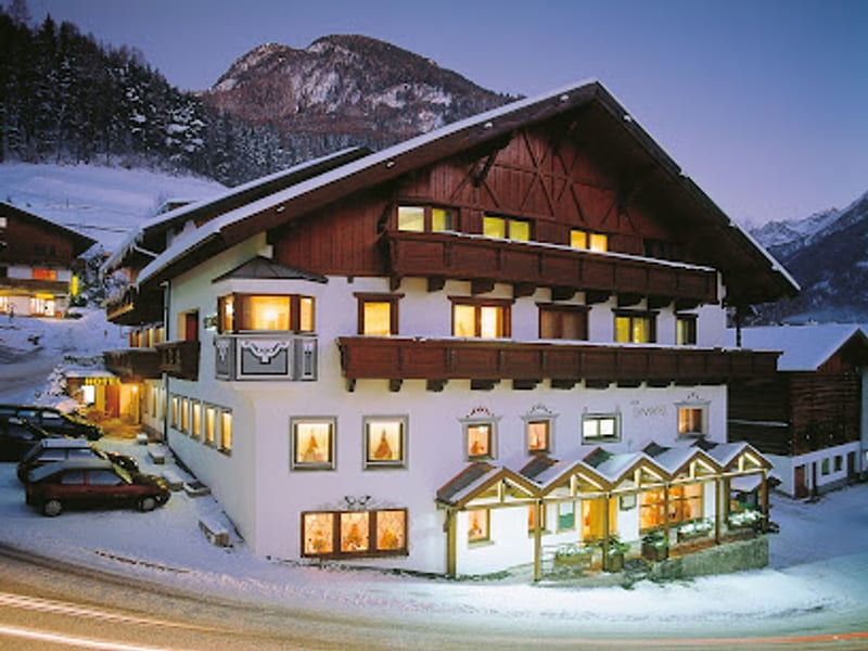 Hotel & Biker Hotel Zum Lammwirt - Jerzens im Pitztal