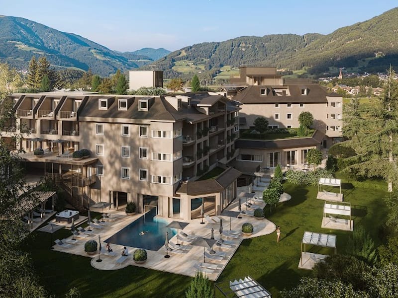 Majestic, Unique Spa Resort