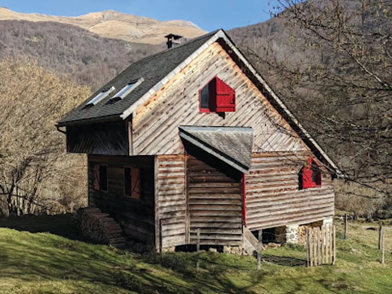 Les chalets de la forêt d'Issaux