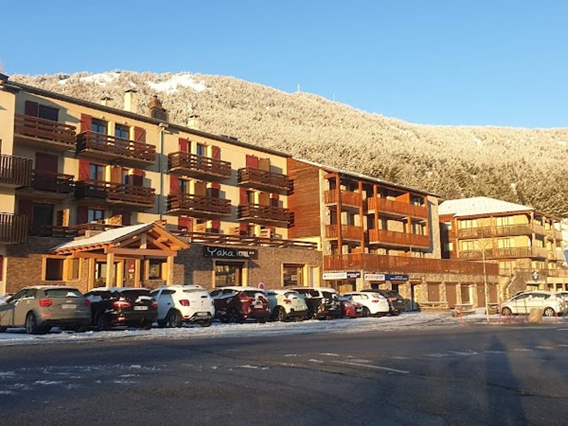 HOTEL YAKA / pied des pistes
