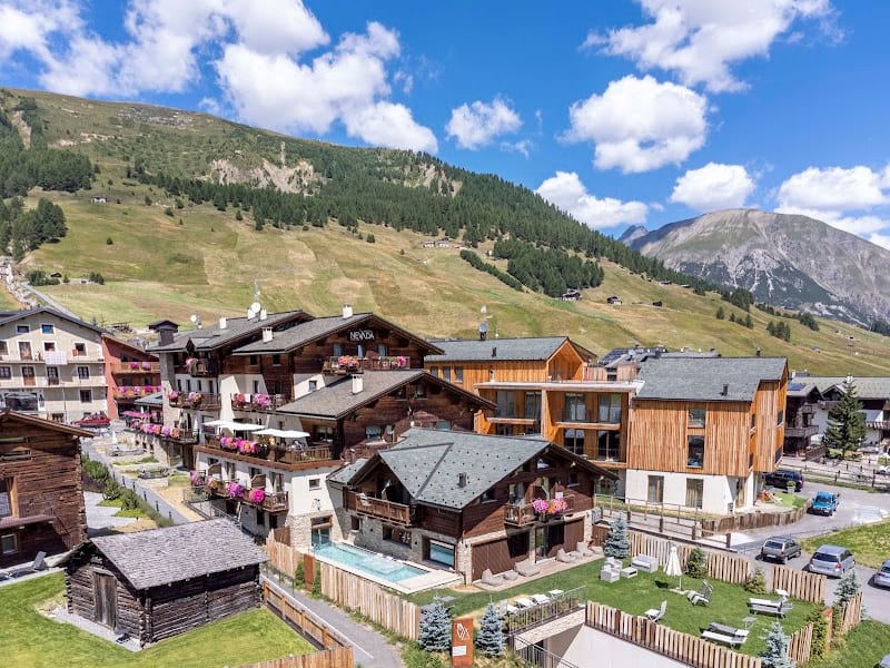 Mont Chalet Nevada Hotel & SPA