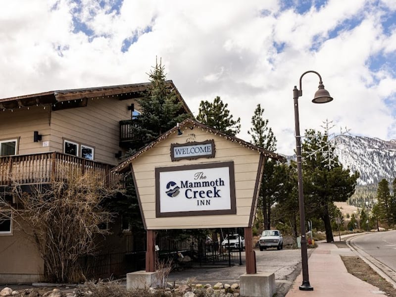 The Mammoth Creek Inn