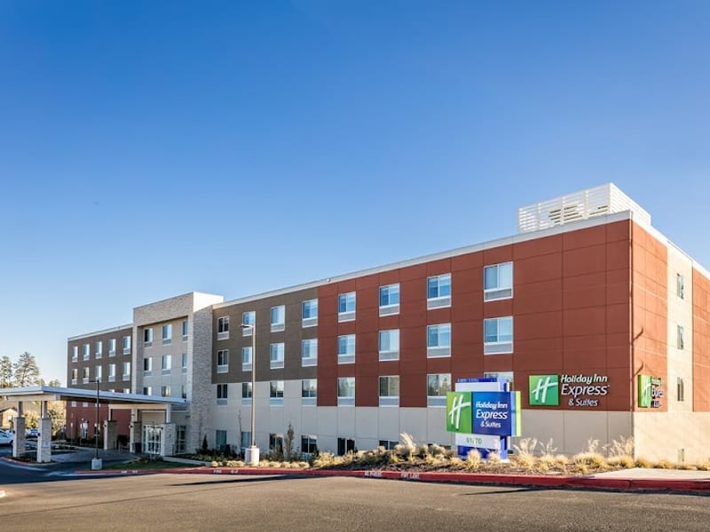 Holiday Inn Express & Suites Bend South by IHG