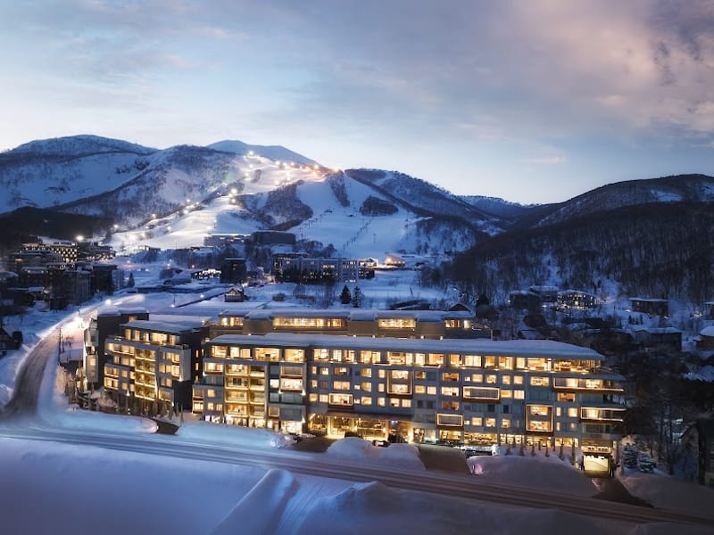 Setsu Niseko (雪ニセコ)