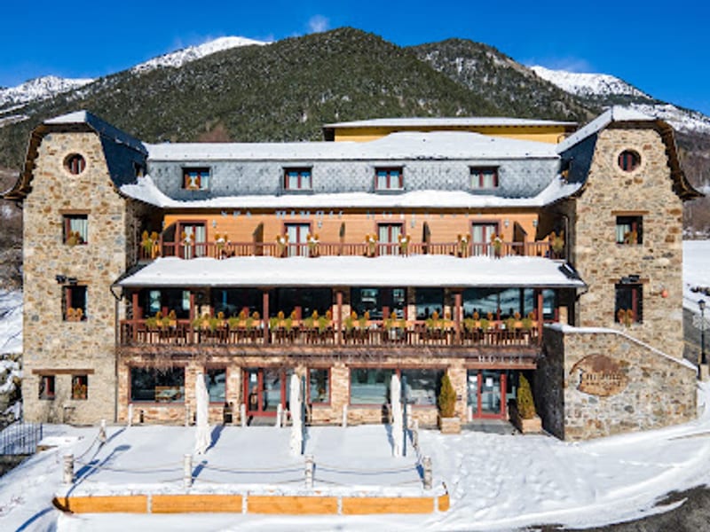 Niunit Hotel