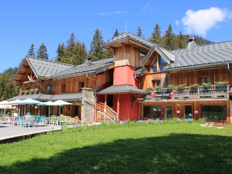 Les Roches 1500 - Hotel Au Pied Des Pistes Du Plateau De Sommand Praz De Lys