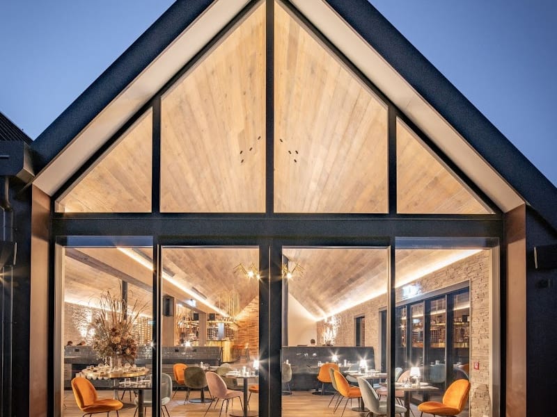 Kamana Lakehouse