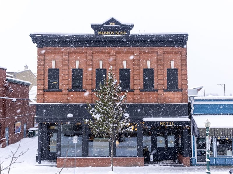 Eleven Revelstoke Lodge