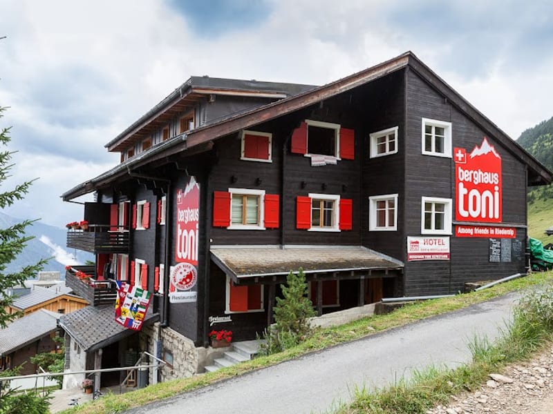 Berghaus Toni Hotel