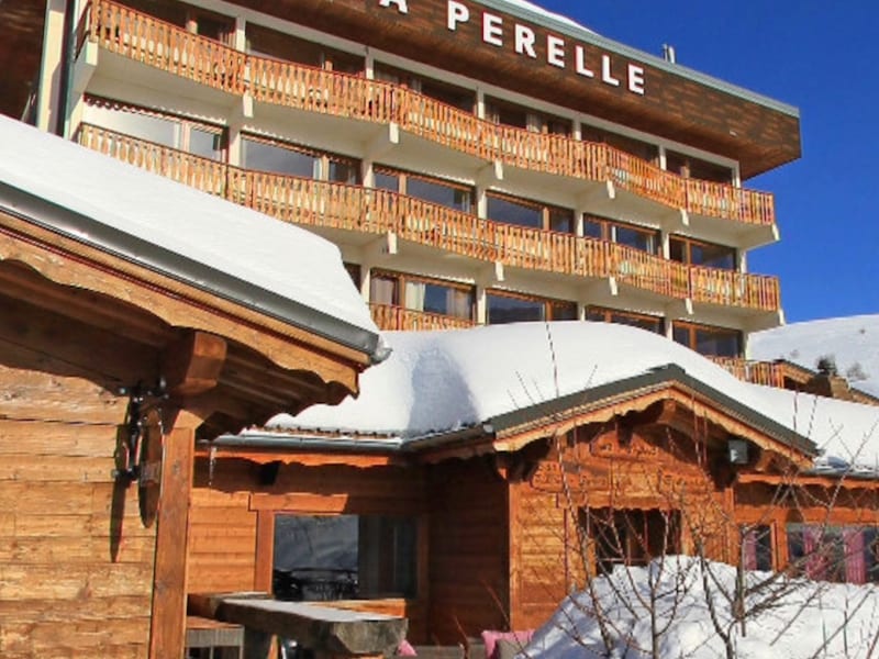 Hôtel La Perelle