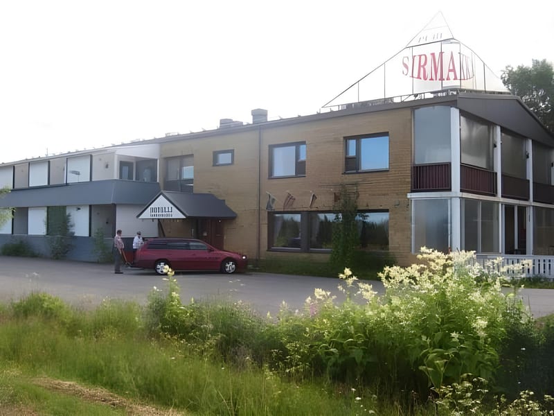 Hotel Sallavalkea & Resort