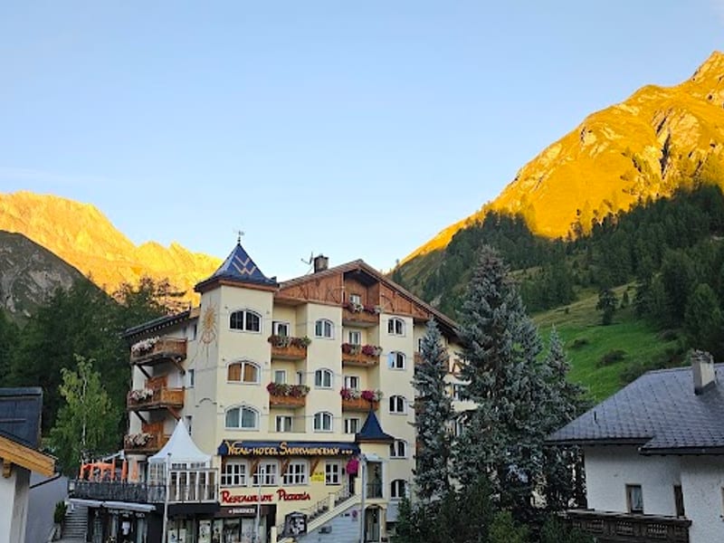 Hotel Des Alpes