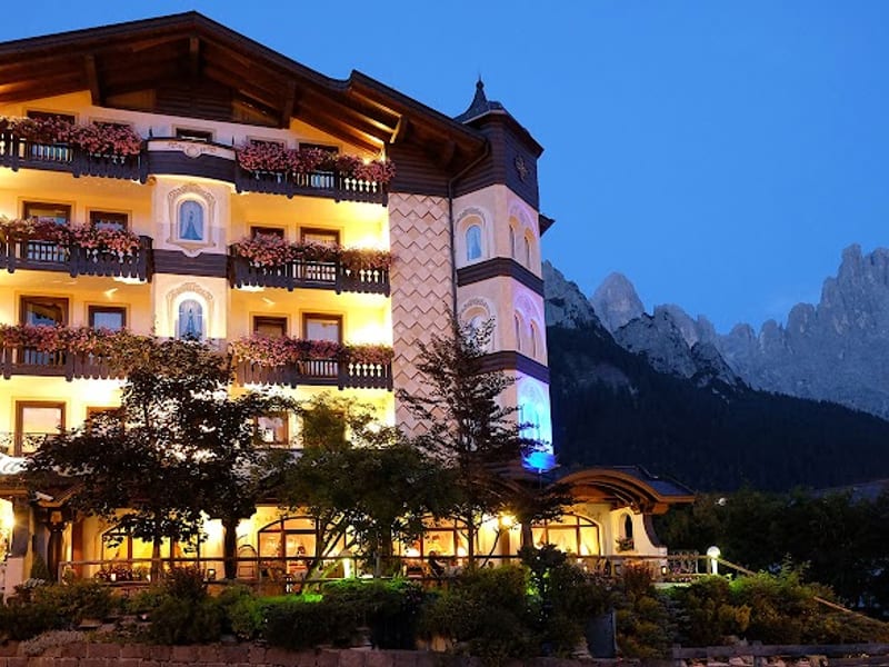 Hotel Letizia "Feel at Home in the Dolomites"