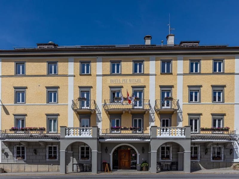 Hotel Piz Mitgel