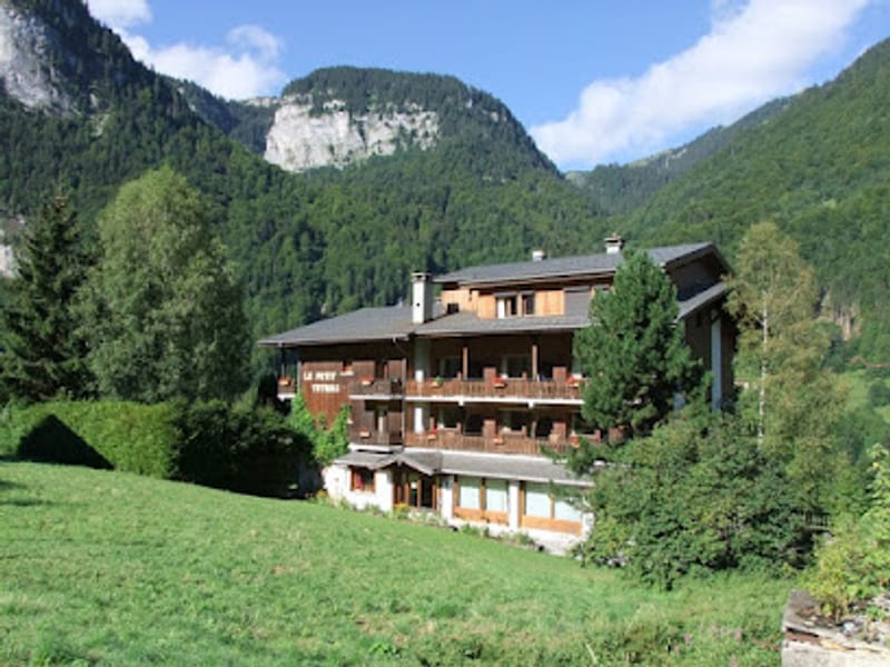 RESIDENCE Le Petit Tetras