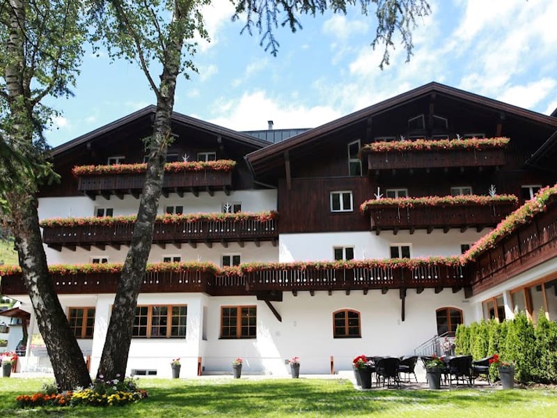 Valluga Hotel