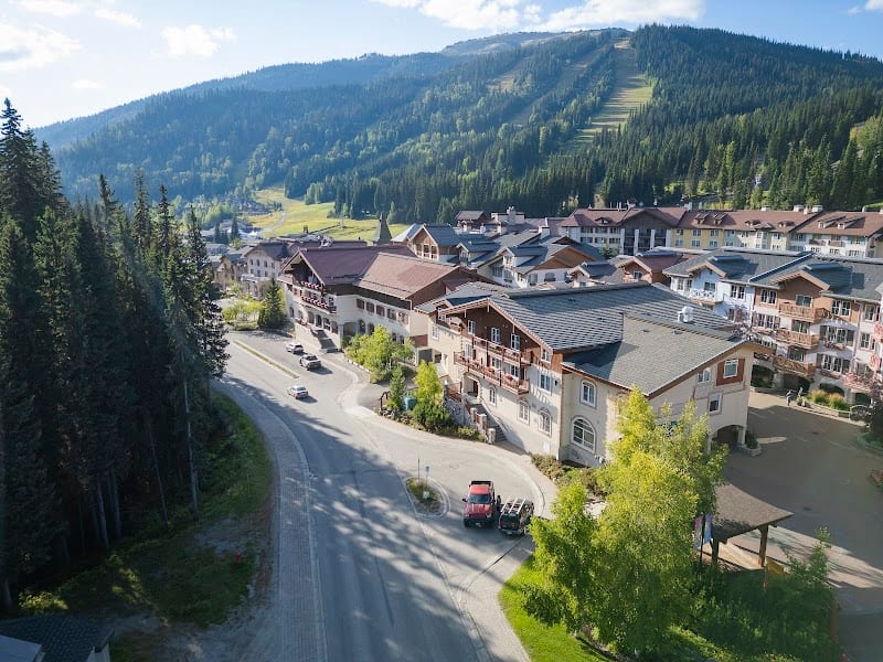 Sun Peaks Lodge