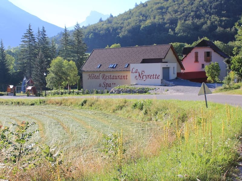 Hôtel Restaurant Spa La Neyrette