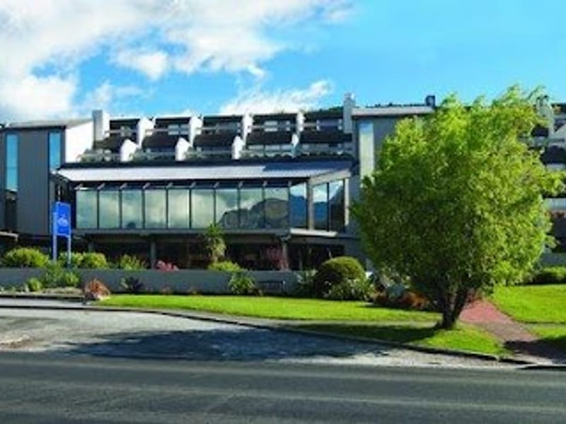 Copthorne Hotel & Apartments Queenstown Lakeview