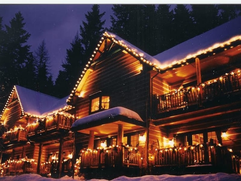 Hidden Moose Lodge